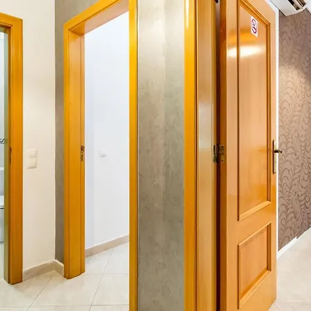 Apartment Spacious 2 Bdr W/ Patio By Lovelystay *