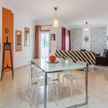 Apartamento Spacious 2 Bdr W/ Patio By Lovelystay