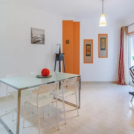 Apartamento Spacious 2 Bdr W/ Patio By Lovelystay *