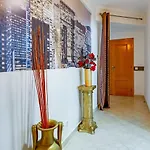 Lägenhet Spacious 2 Bdr W/ Patio By Lovelystay Armação de Pêra